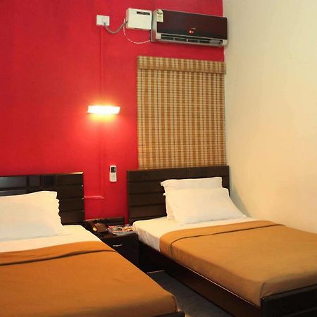 The New Casablanca Boutique Hotel Bangalore Extérieur photo